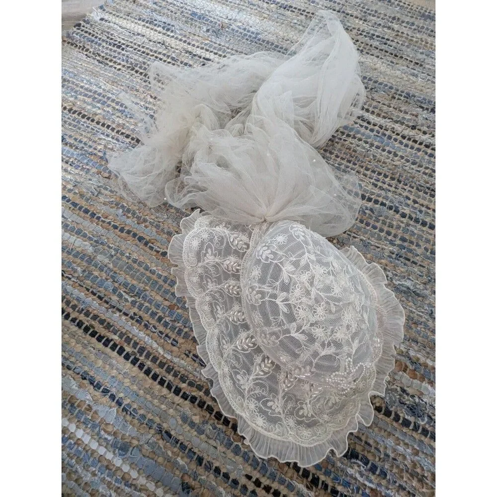 Vtg White Wedding Derby Hat Lace Beaded Veil Flower Applique Coquette Royalcore